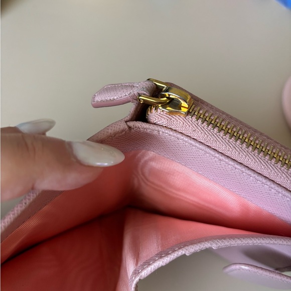 Prada Safiano Leather Wallet - PRISTINE - Picture 9 of 9